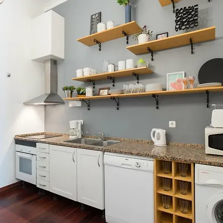 Bright And Nice 3 Bd Flats In Dt Martim Moniz Square Appartement Lisboa