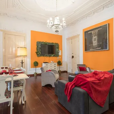 Bright And Nice 3 Bd Flats In Dt Martim Moniz Square דירה *