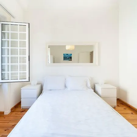 Apartman Bright And Nice 3 Bd Flats In Dt Martim Moniz Square